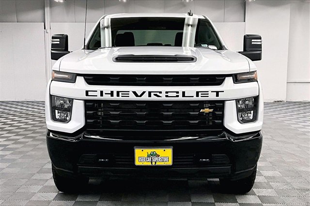 Used 2023 Chevrolet Silverado 2500 Custom image 3