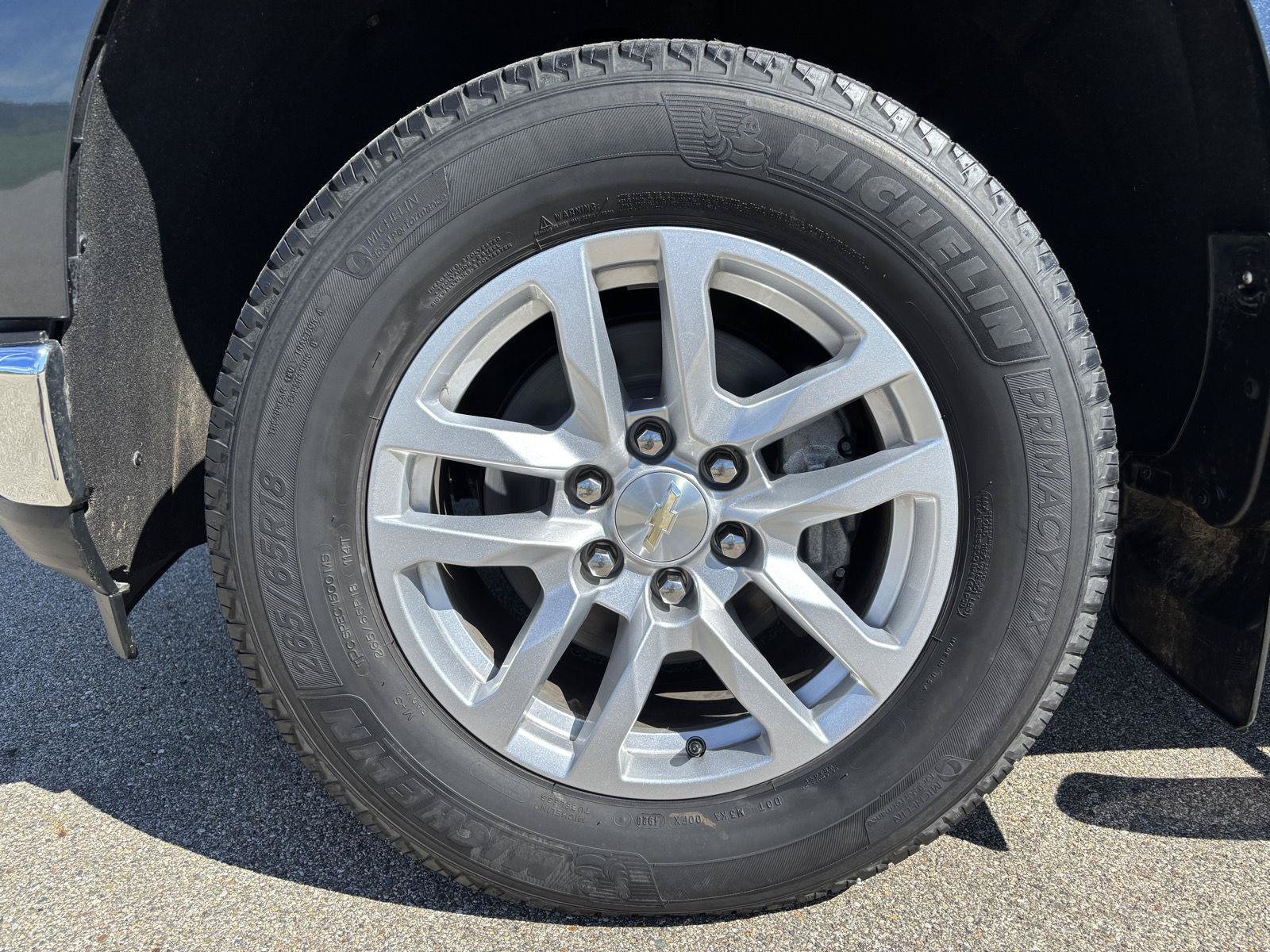 Used 2021 Chevrolet Silverado 1500 LT AWD/4WD image 7