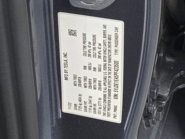 Used 2023 Tesla Model 3 Standard Range image 13