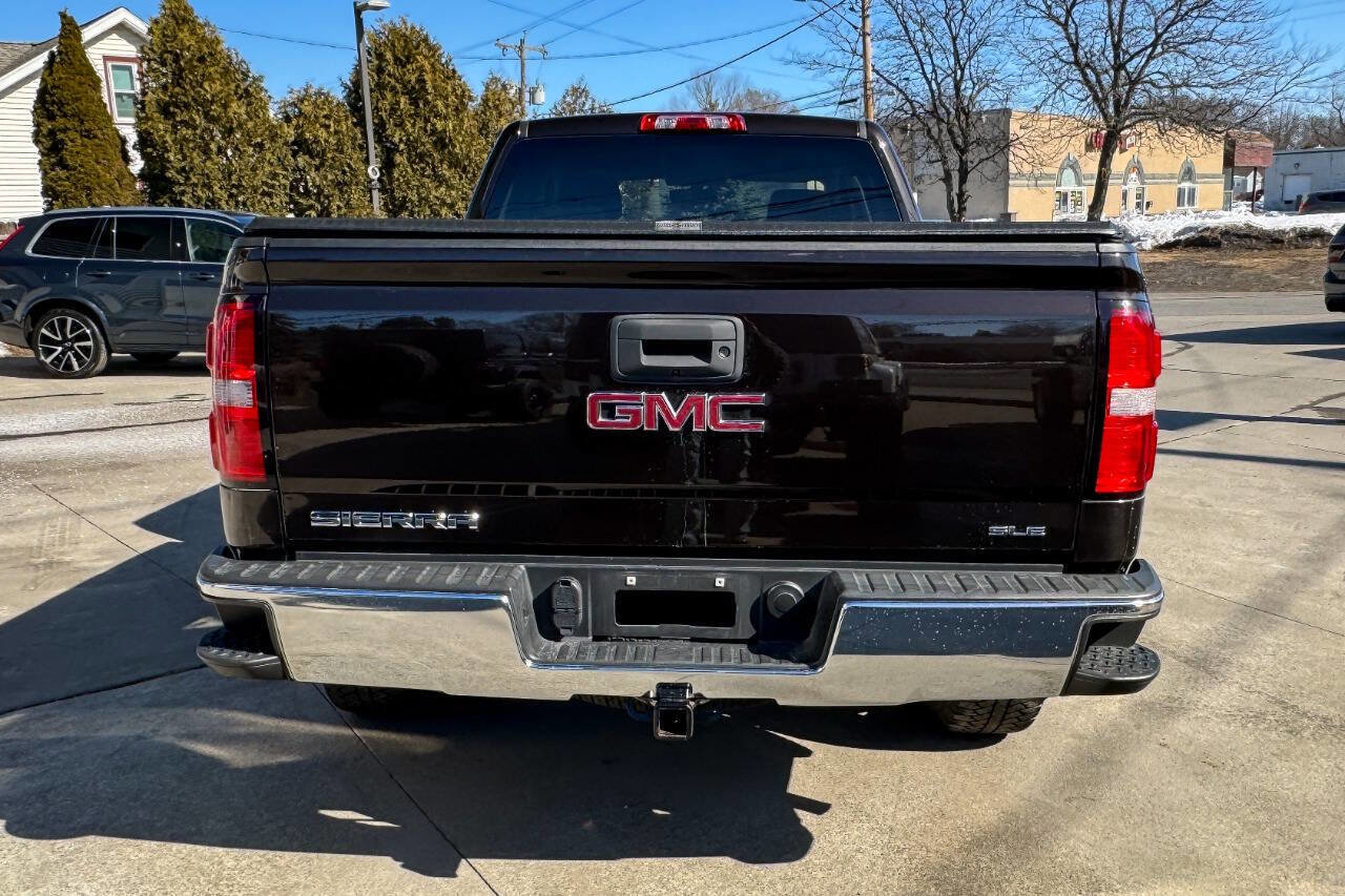 Used 2018 GMC Sierra 1500 SLE w/ SLE Value Package image 4