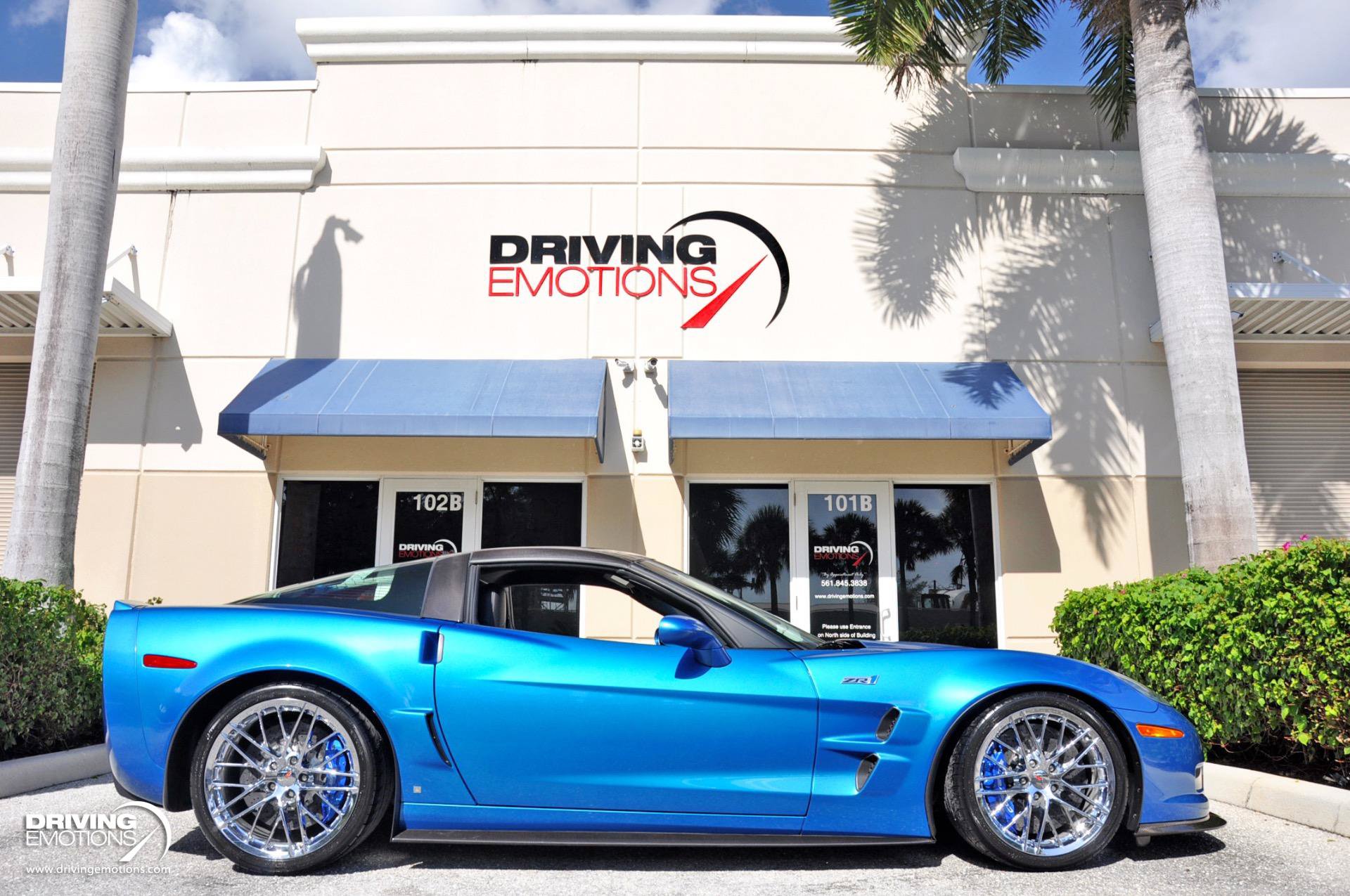 Used 2009 Chevrolet Corvette ZR1 w/ Preferred Equipment Group RWD image 16