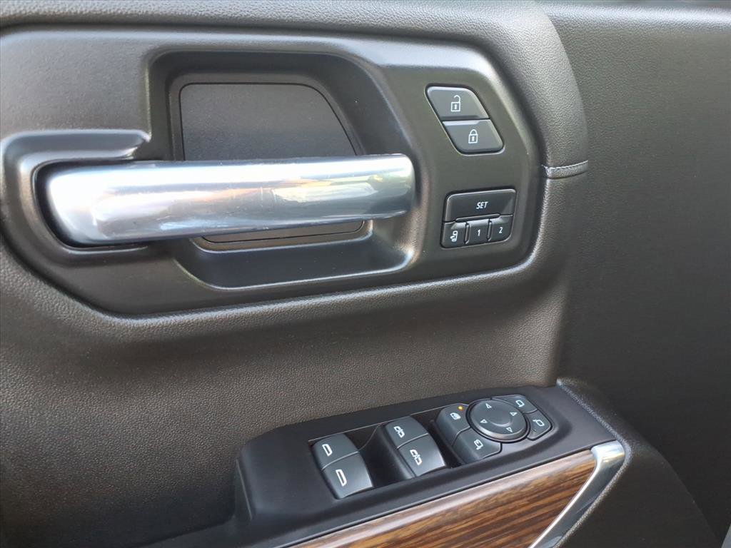 Used 2022 Chevrolet Silverado 1500 High Country image 12