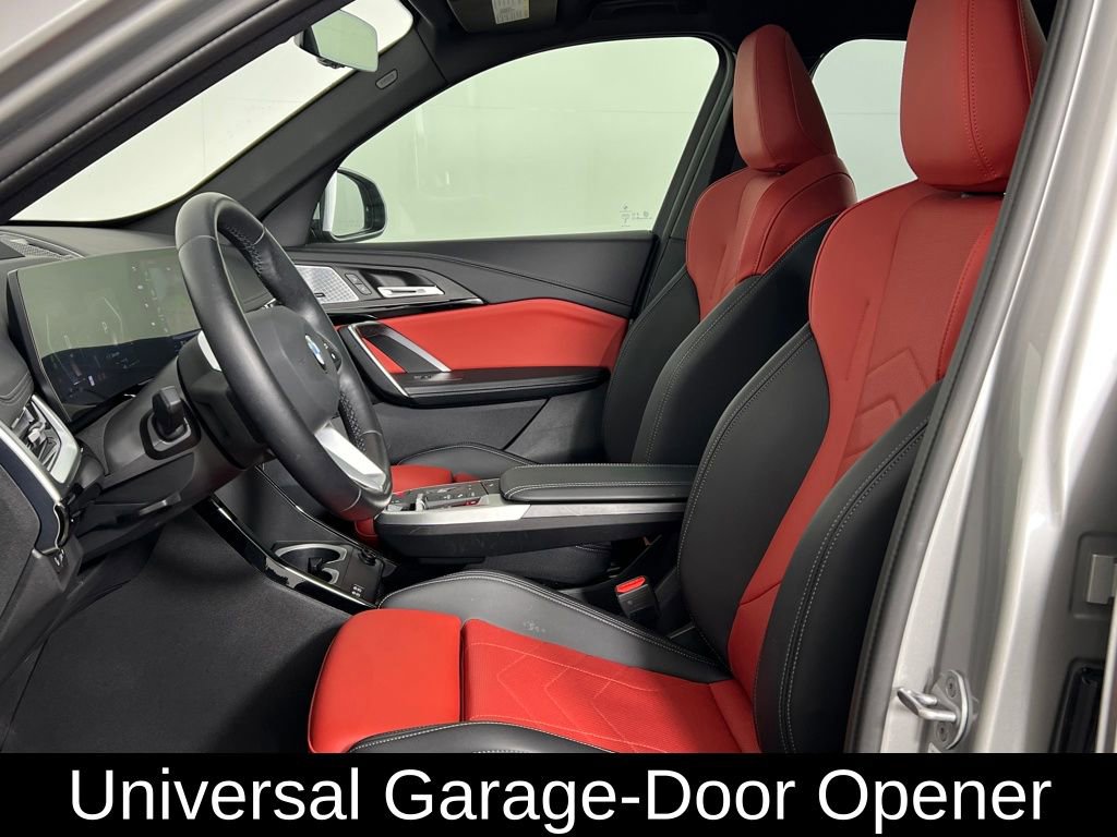 Used 2025 BMW X1 xDrive28i w/ Premium Package image 16