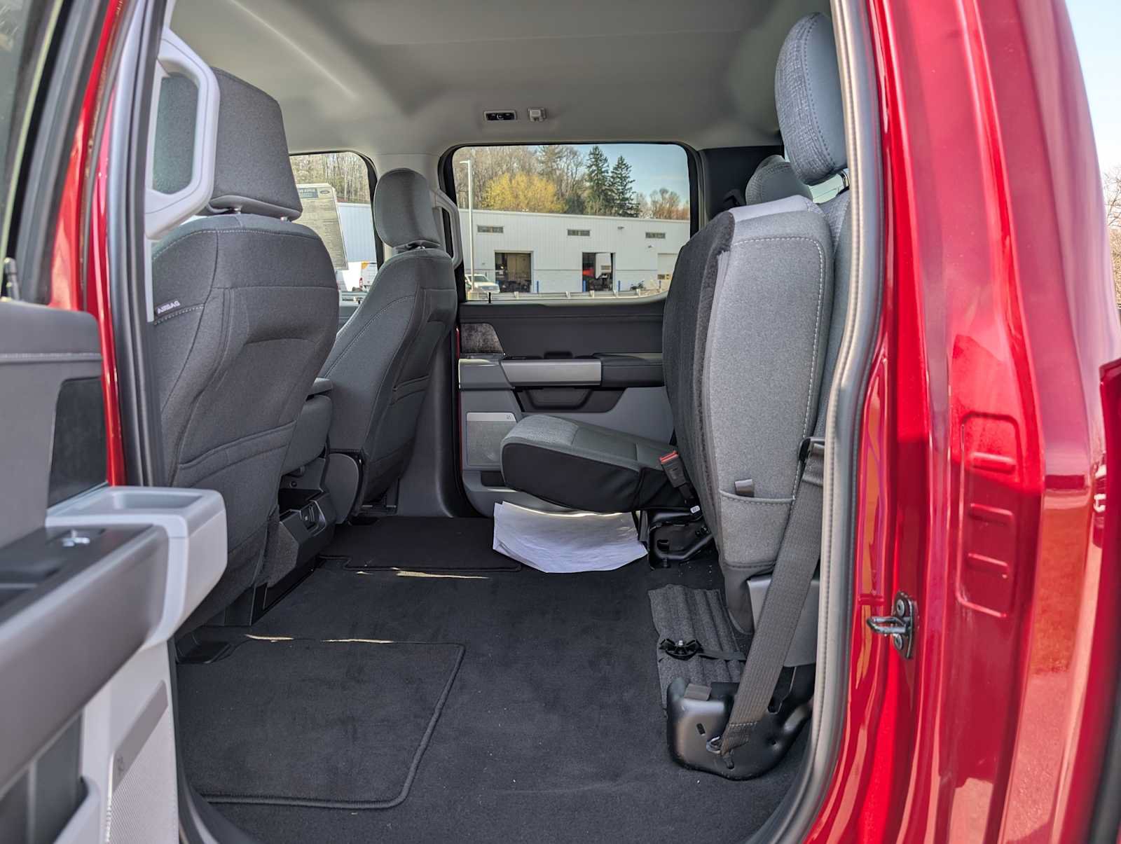 New 2026 Ford F250 XLT w/ XLT Premium Package AWD/4WD image 19