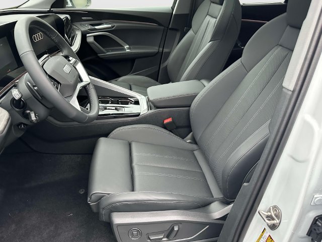 New 2026 Audi Q5 Premium Plus AWD/4WD image 9