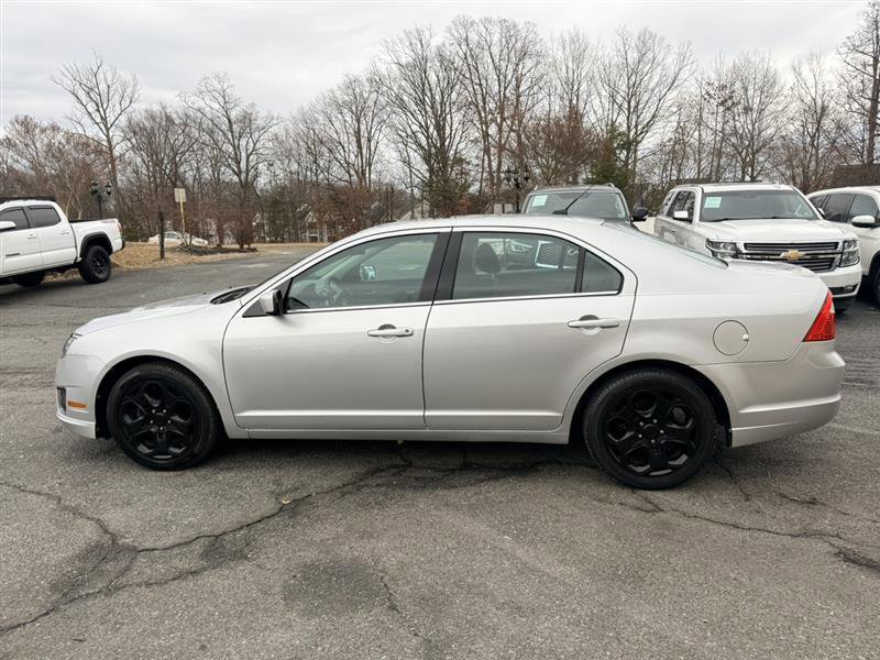 Used 2011 Ford Fusion SE w/ 202A Rapid Spec Order Code image 8