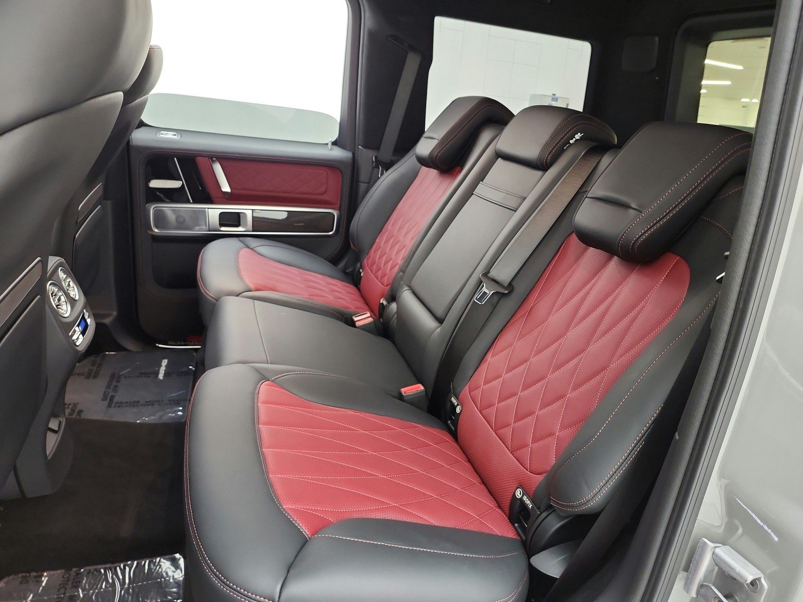 Certified 2025 Mercedes-Benz G 63 AMG 4MATIC image 16