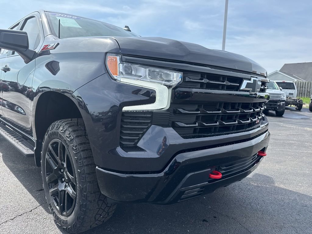 Used 2022 Chevrolet Silverado 1500 LT Trail Boss image 16