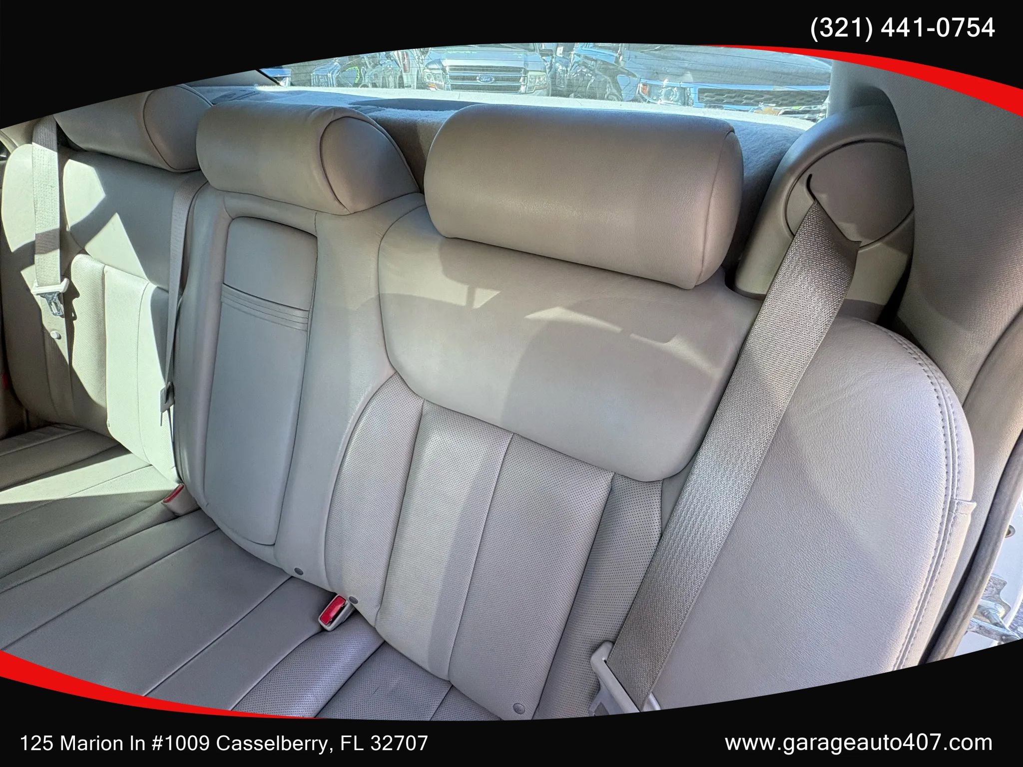 Used 2011 Cadillac DTS Luxury image 25