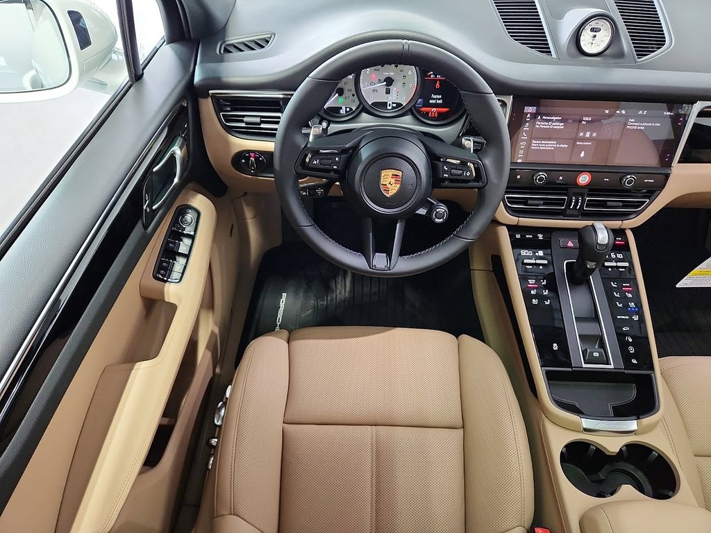 New 2026 Porsche Macan AWD/4WD image 12