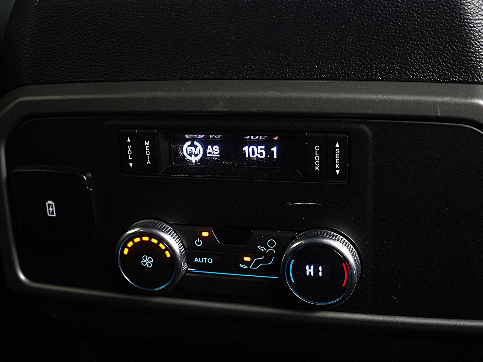 Used 2019 Ford Expedition XLT w/ Equipment Group 201A image 17