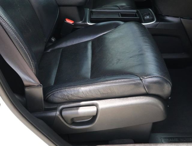 Used 2015 Honda CR-V Touring image 18
