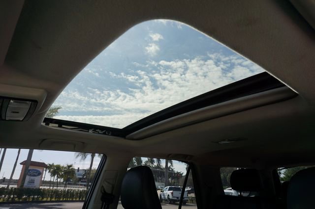 Used 2014 Toyota 4Runner Limited image 8