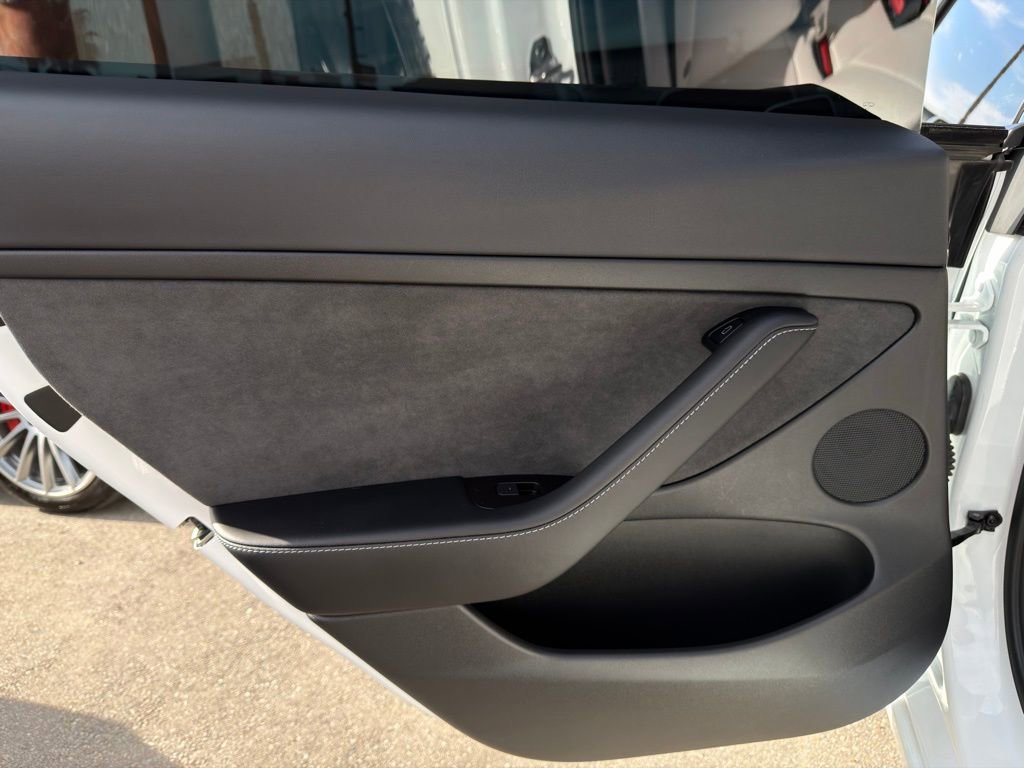 Used 2022 Tesla Model 3 Performance image 38