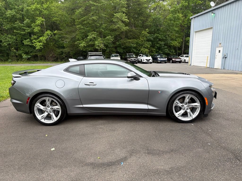 Used 2020 Chevrolet Camaro SS RWD image 6