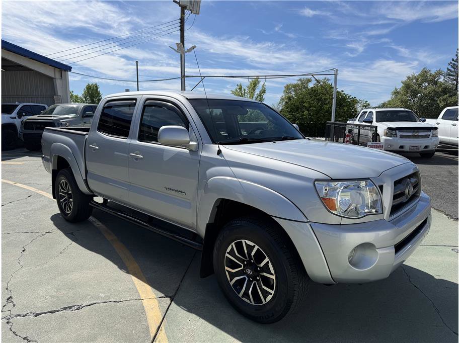 Used 2010 Toyota Tacoma PreRunner RWD image 4