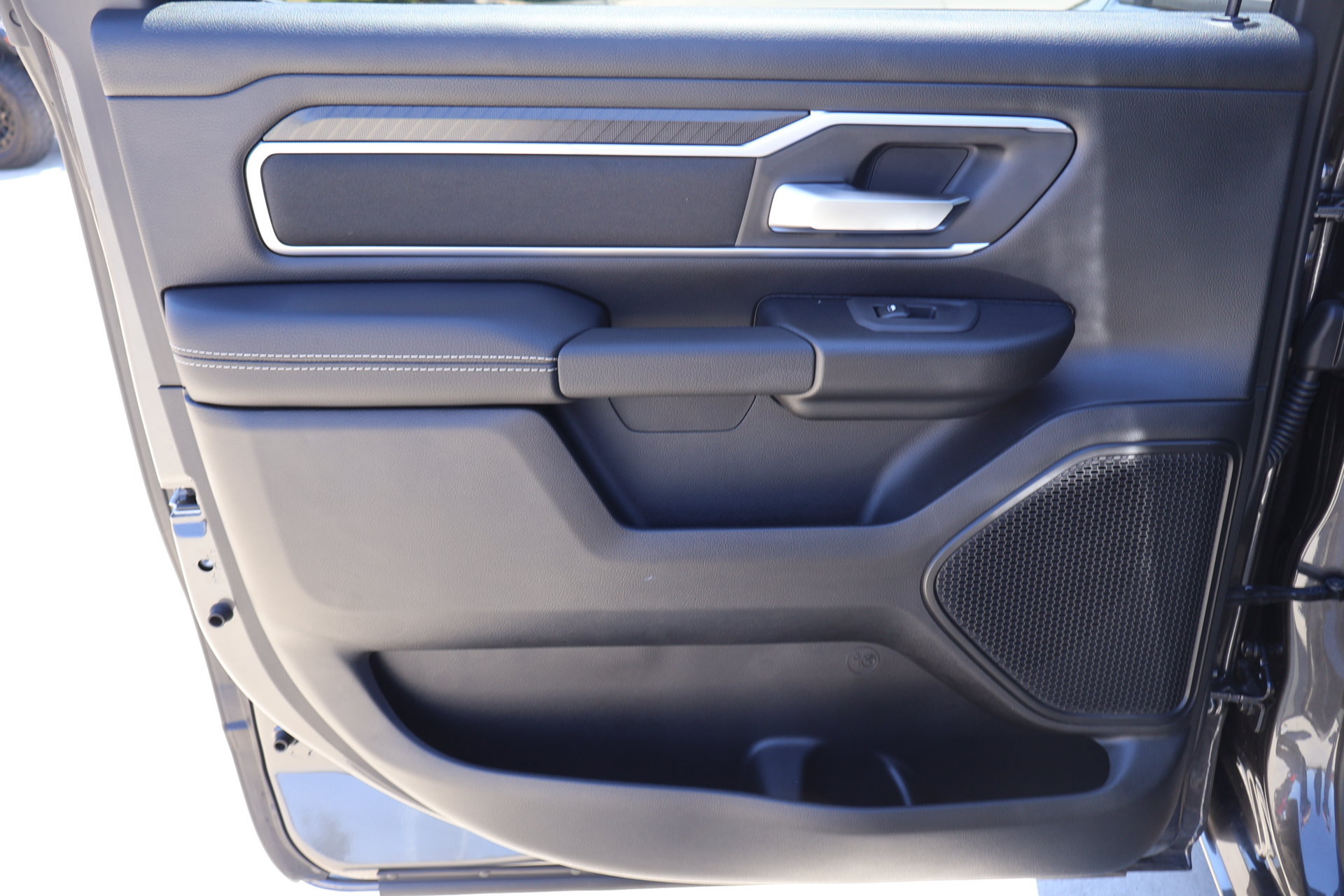 New 2026 RAM 1500 Big Horn AWD/4WD image 17