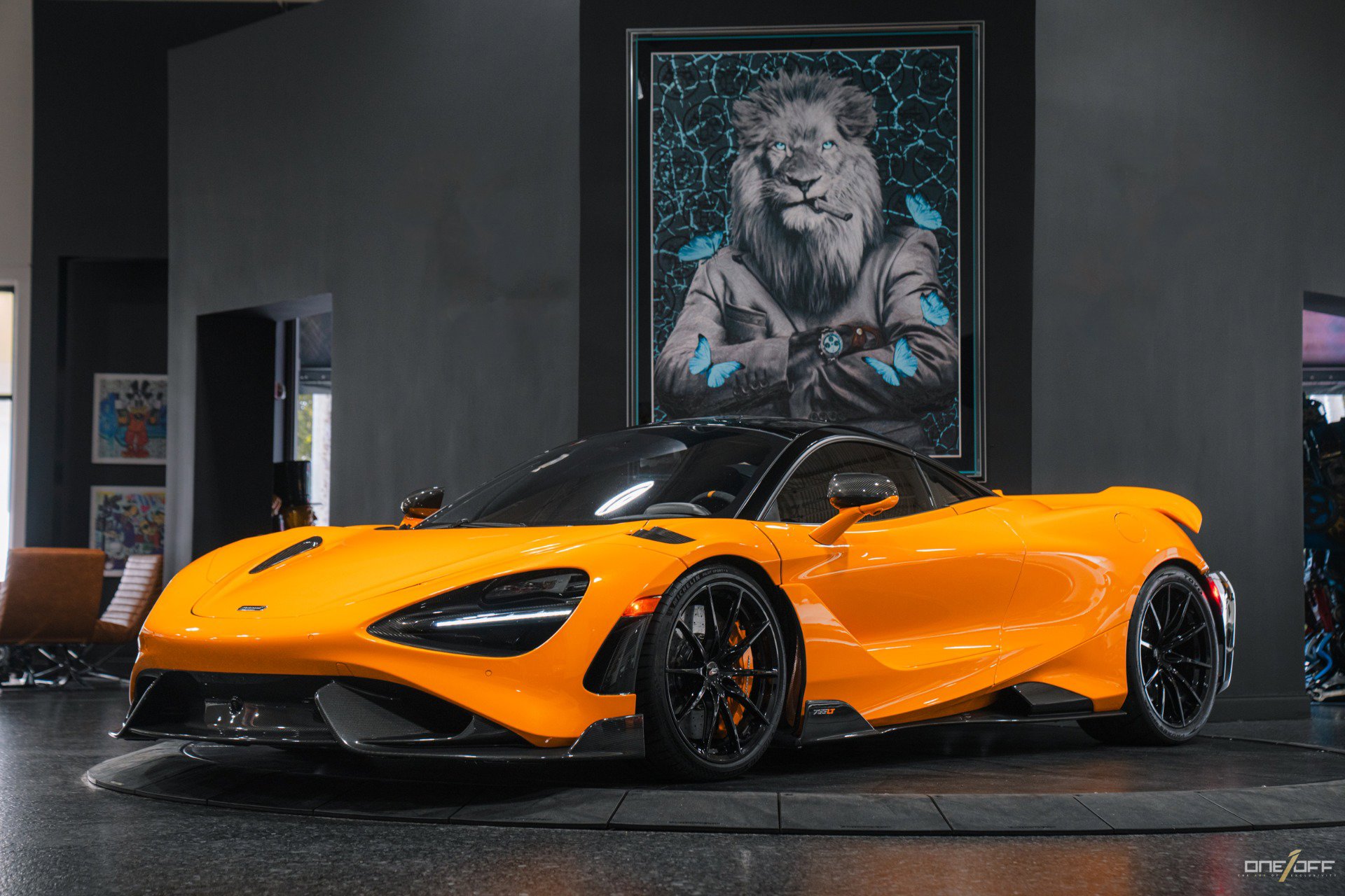 Used 2021 McLaren 765LT RWD image 8
