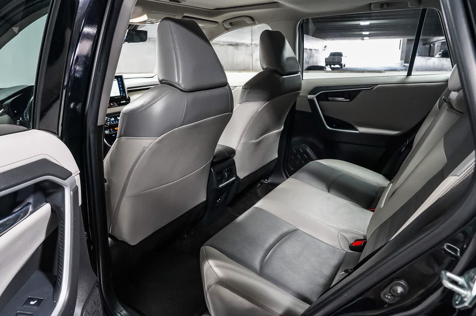 Certified 2021 Toyota RAV4 Limited FWD image 20