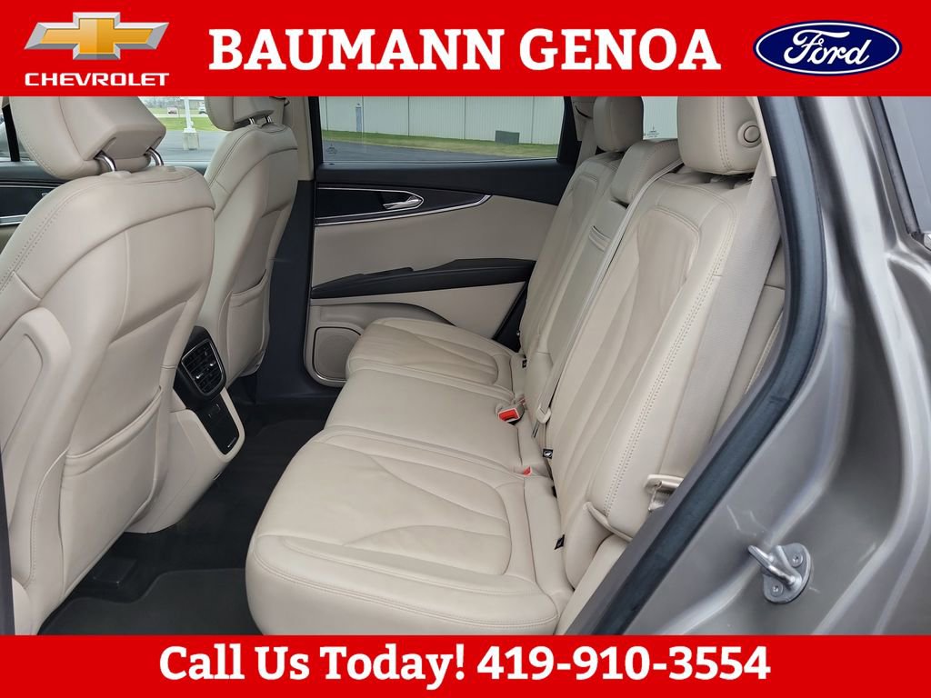 Used 2017 Lincoln MKX Reserve w/ Lincoln MKX Climate Package AWD/4WD image 18