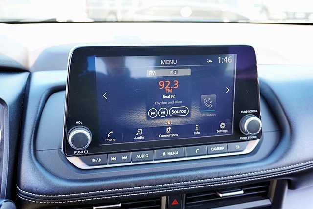 Used 2023 Nissan Rogue SV FWD image 33