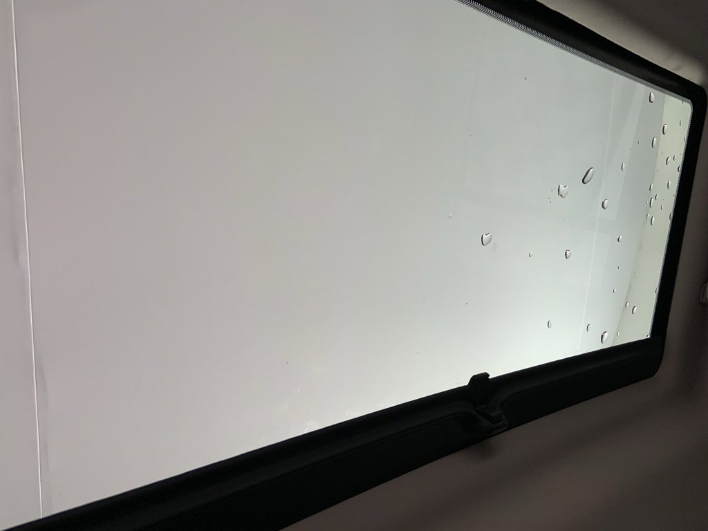 Used 2016 Land Rover LR4 HSE LUX image 16