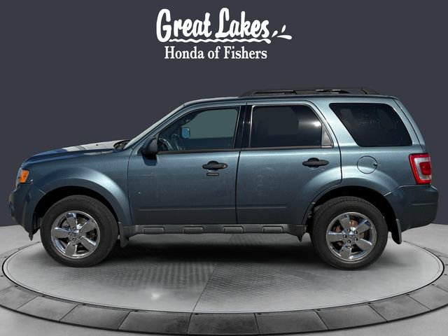 Used 2010 Ford Escape XLT AWD/4WD image 2