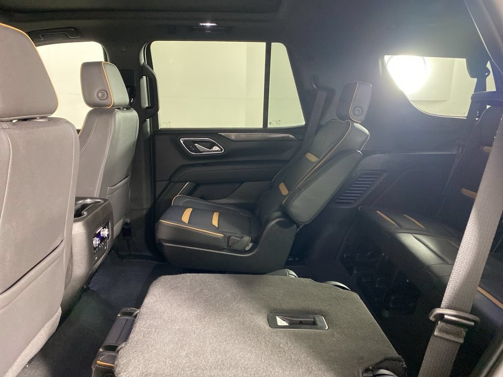 Used 2024 GMC Yukon AT4 AWD/4WD image 30