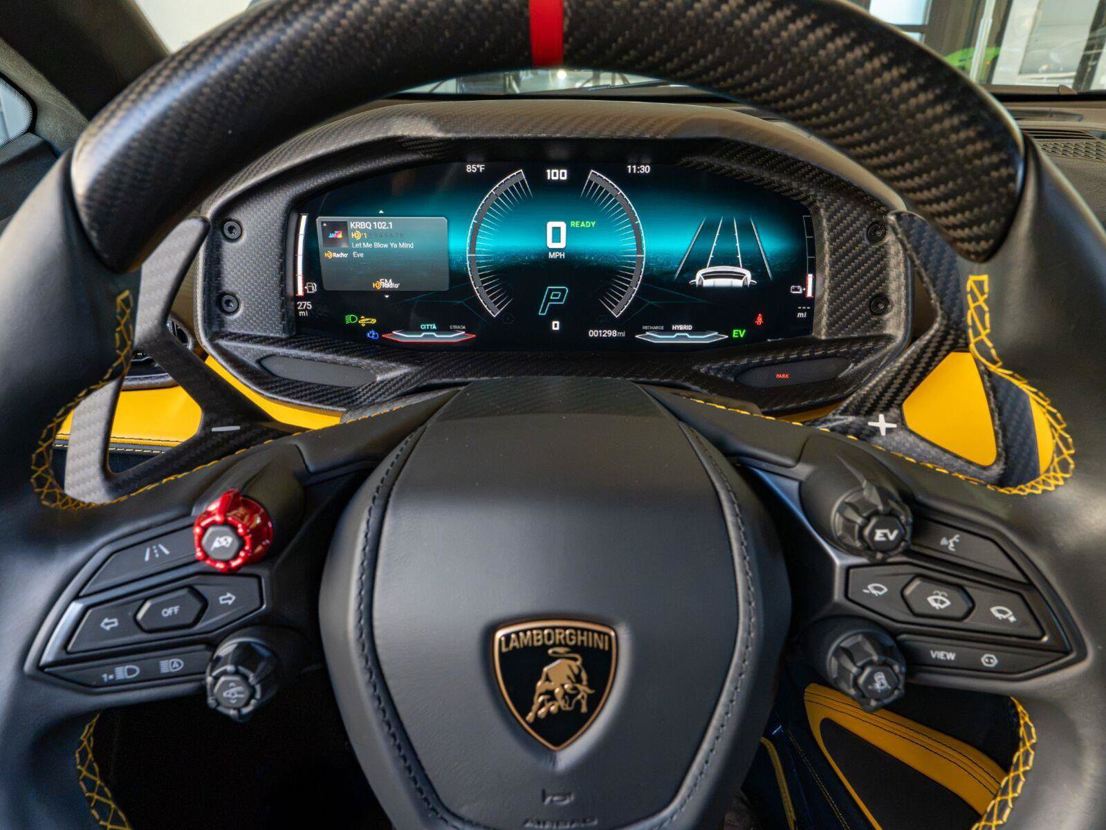 Used 2026 Lamborghini Temerario AWD/4WD image 17