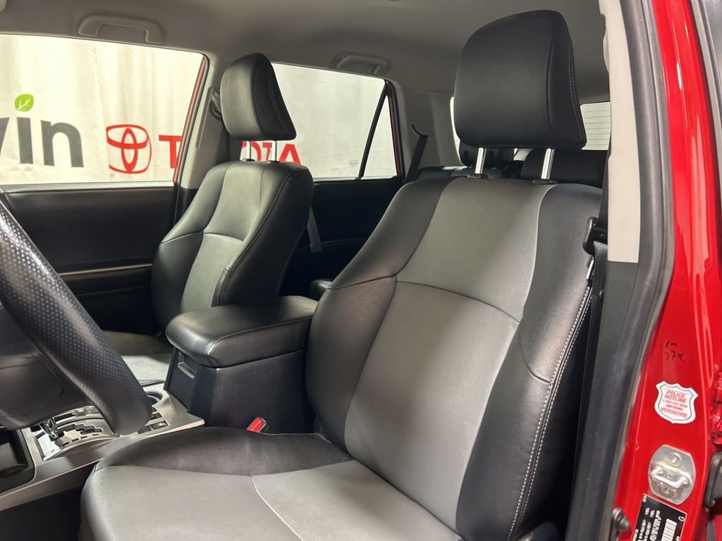 Used 2024 Toyota 4Runner SR5 Premium image 27
