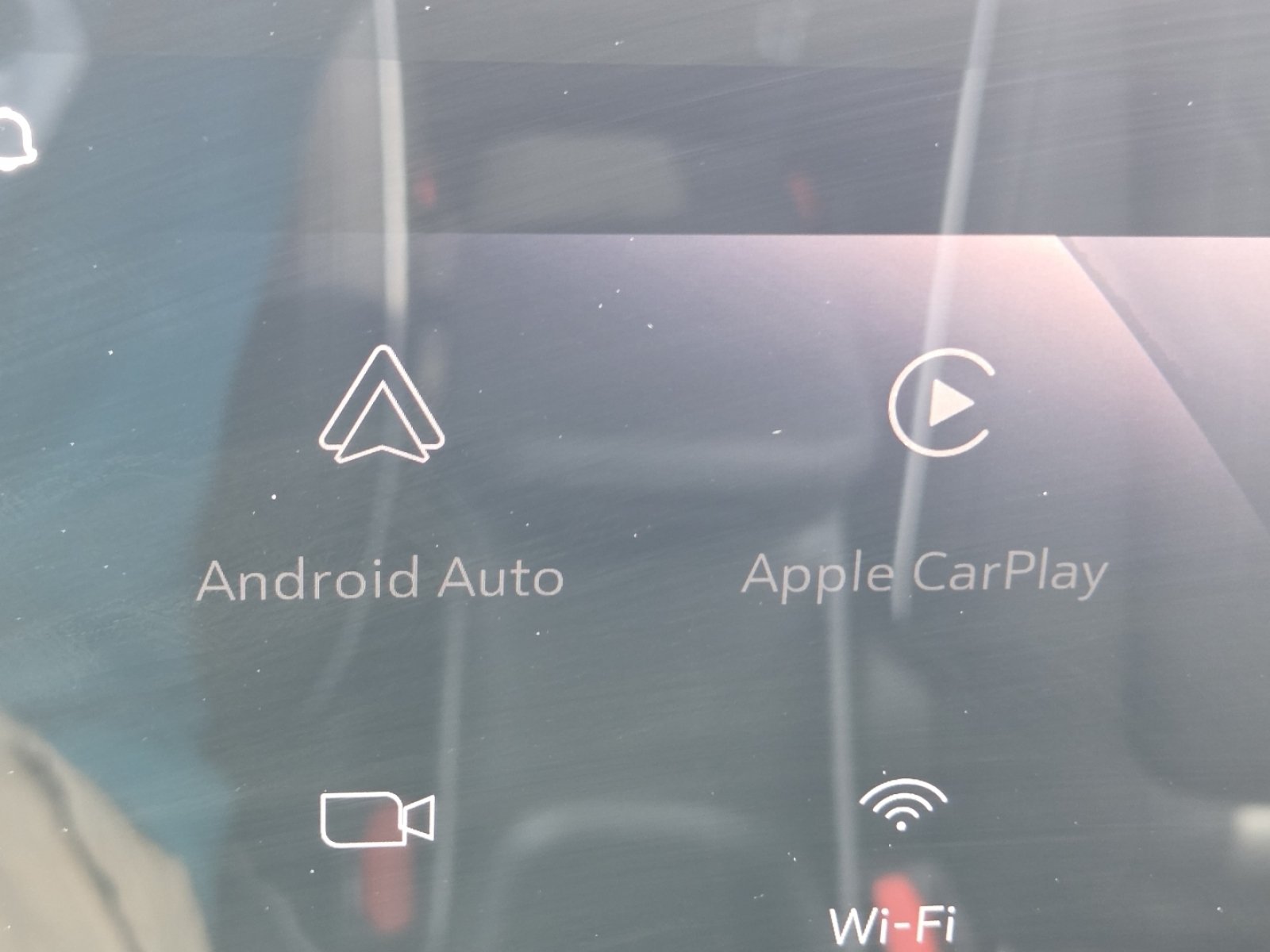 Used 2024 Buick Encore GX Avenir w/ Avenir Technology Package AWD/4WD image 4