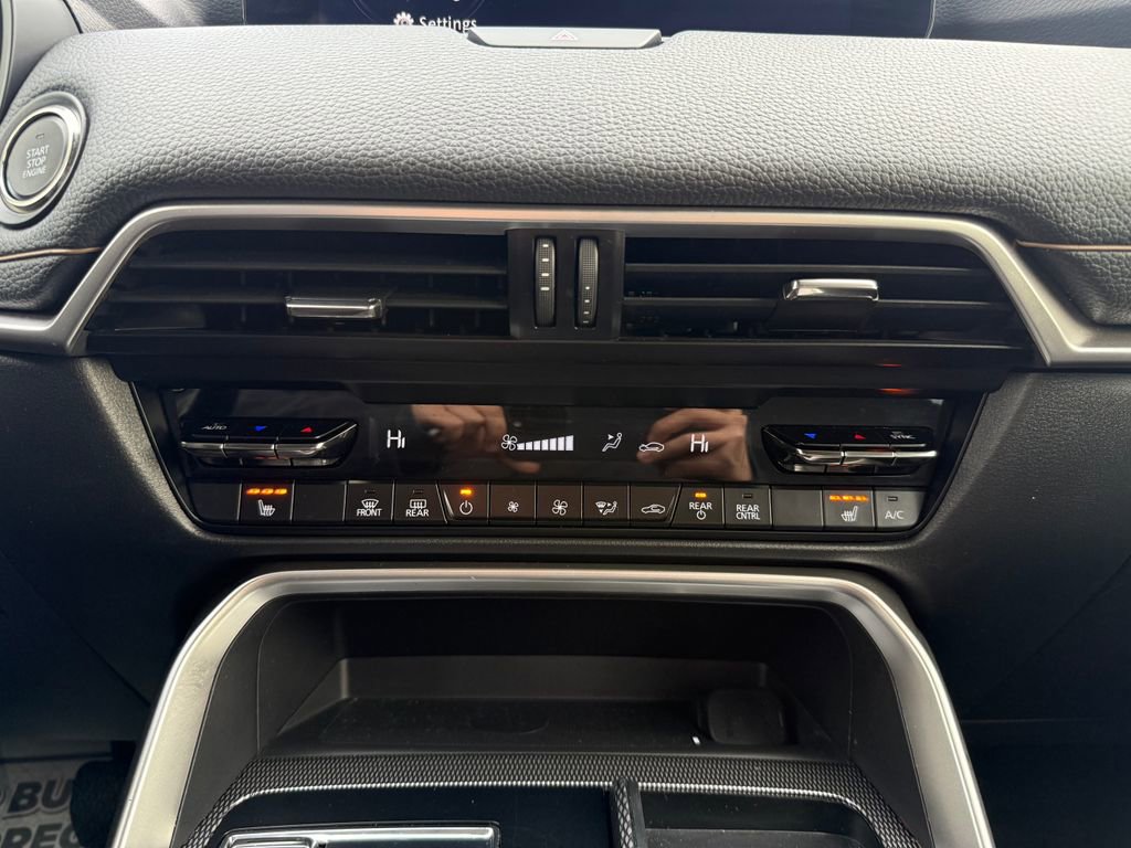 Used 2024 MAZDA CX-90 3.3 Turbo w/ Preferred Plus image 24