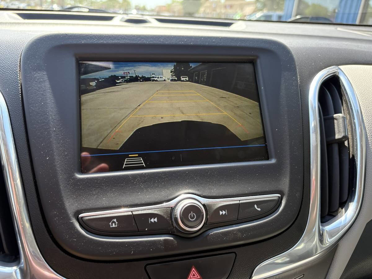 Used 2019 Chevrolet Equinox LS image 13