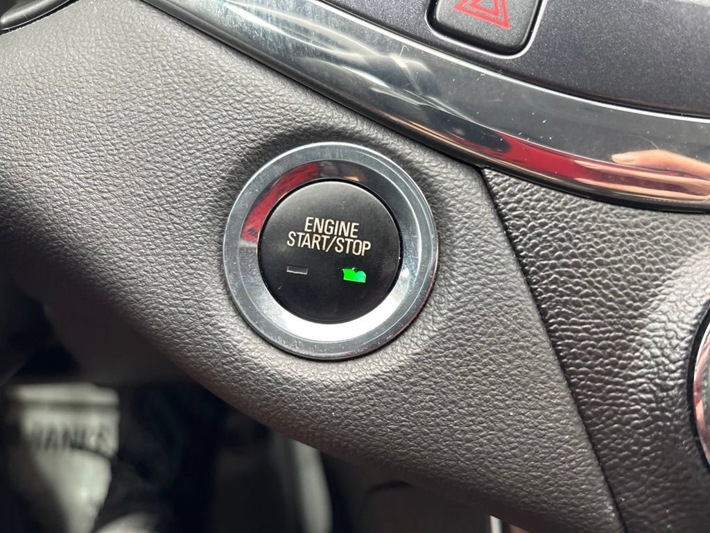 Used 2015 Chevrolet Impala LTZ FWD image 25