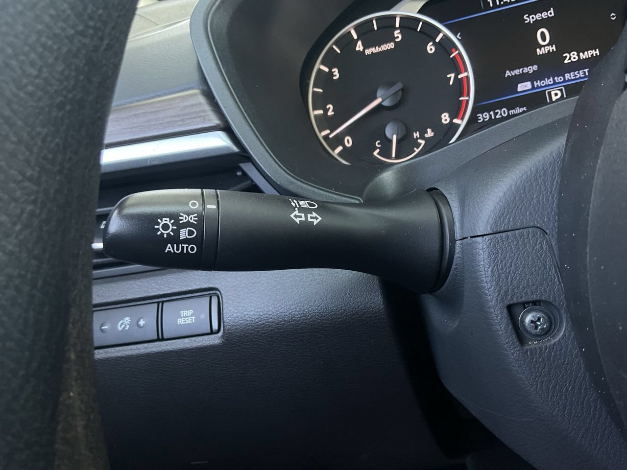 Used 2025 Nissan Altima 2.5 SV FWD image 27