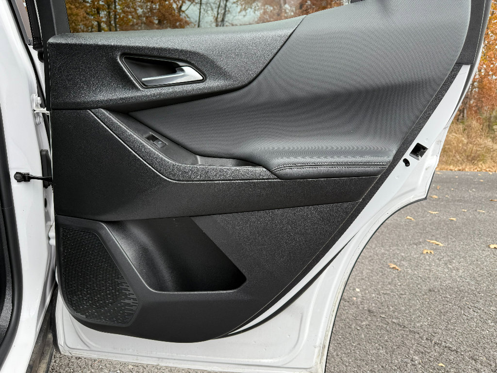 Used 2025 Chevrolet Equinox LT image 26