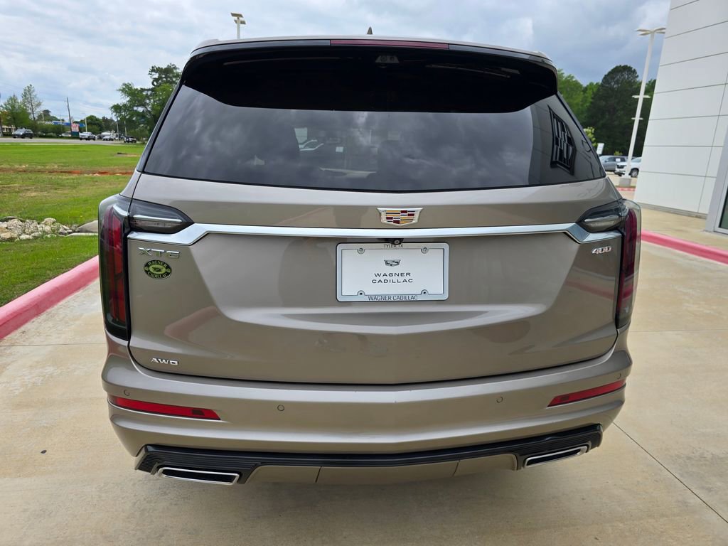Used 2023 Cadillac XT6 Sport w/ Platinum Package AWD/4WD image 4