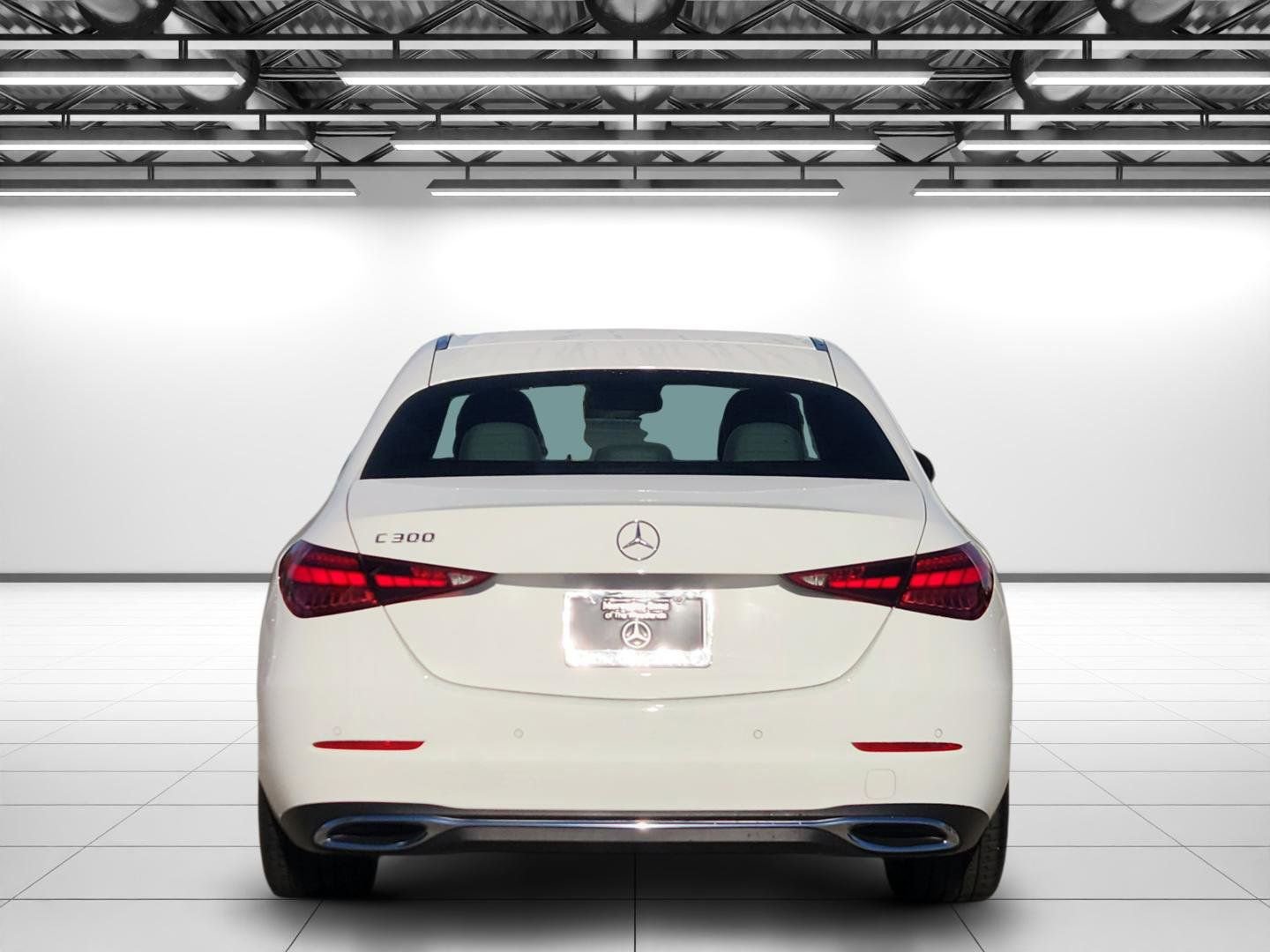 Used 2025 Mercedes-Benz C 300 Sedan image 8