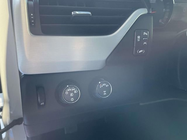 Used 2019 GMC Yukon XL SLT image 21