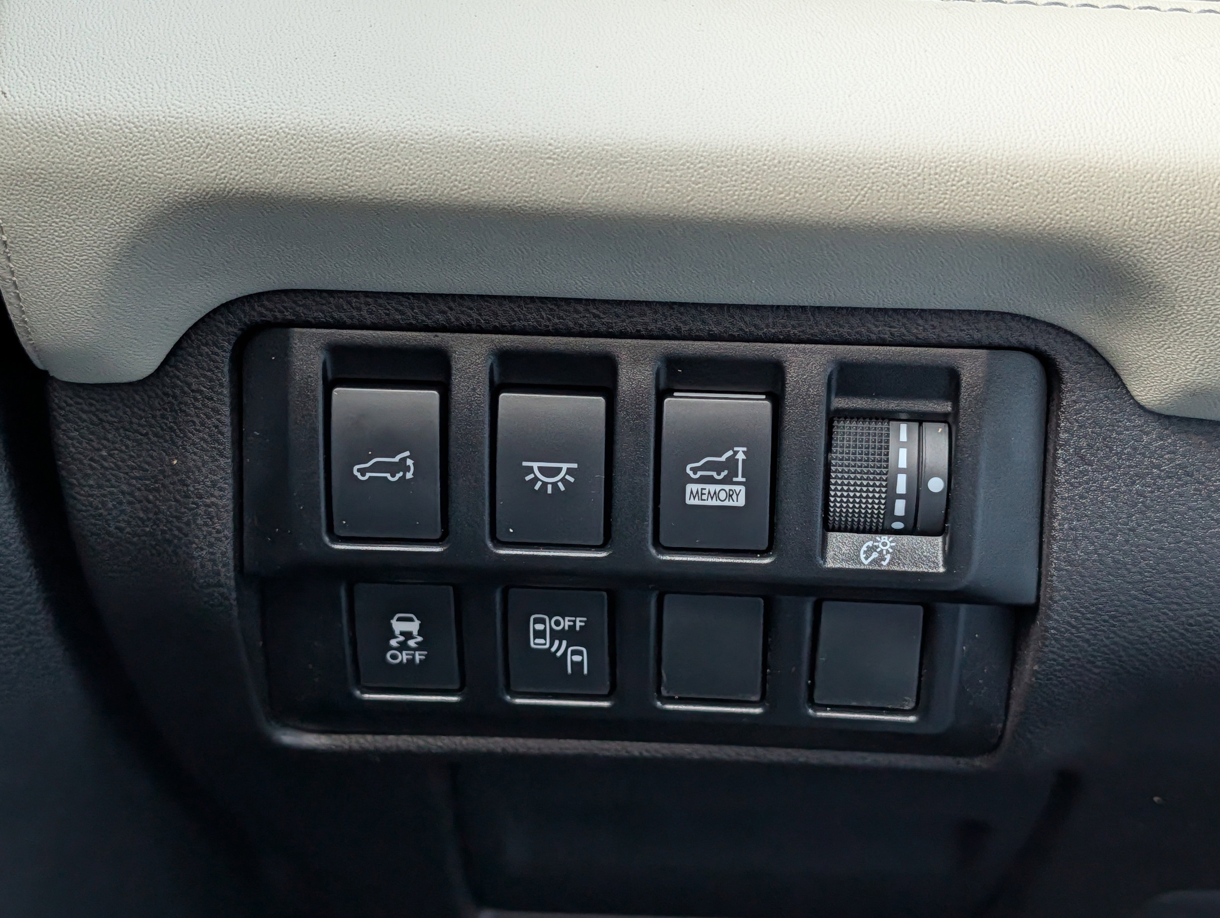 Used 2022 Subaru Ascent Touring image 26