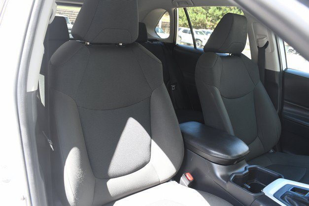 Certified 2024 Toyota RAV4 LE AWD/4WD image 26