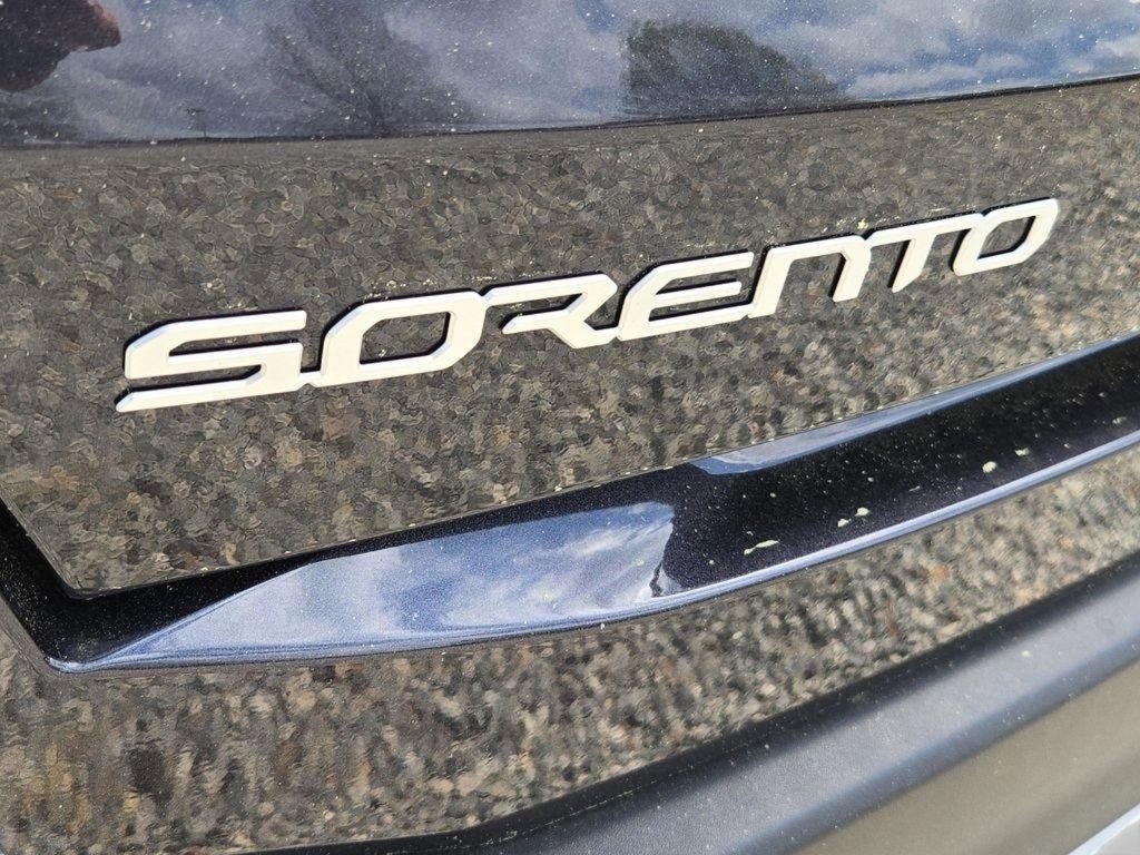 New 2026 Kia Sorento LX image 11