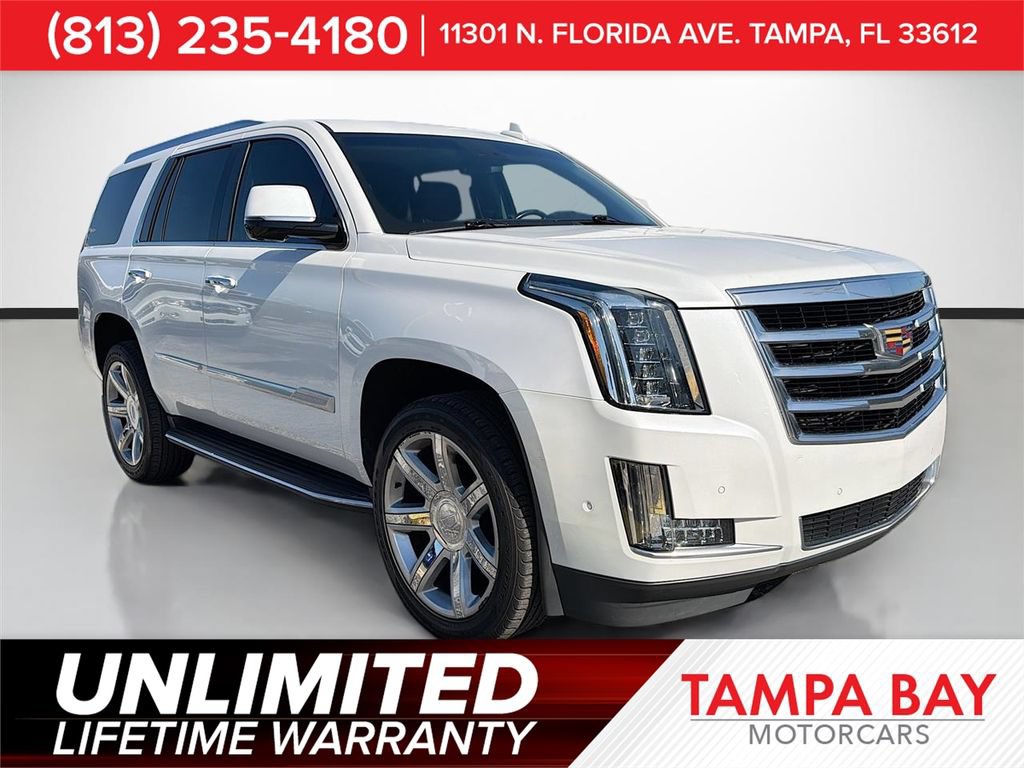 Used 2020 Cadillac Escalade Luxury RWD image 1