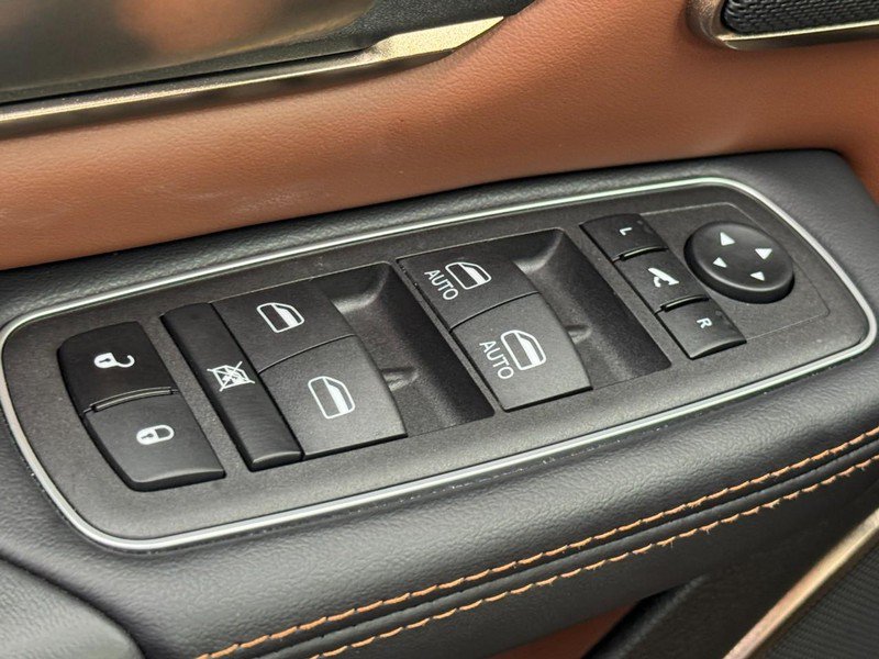 Used 2024 RAM 1500 Limited AWD/4WD image 25