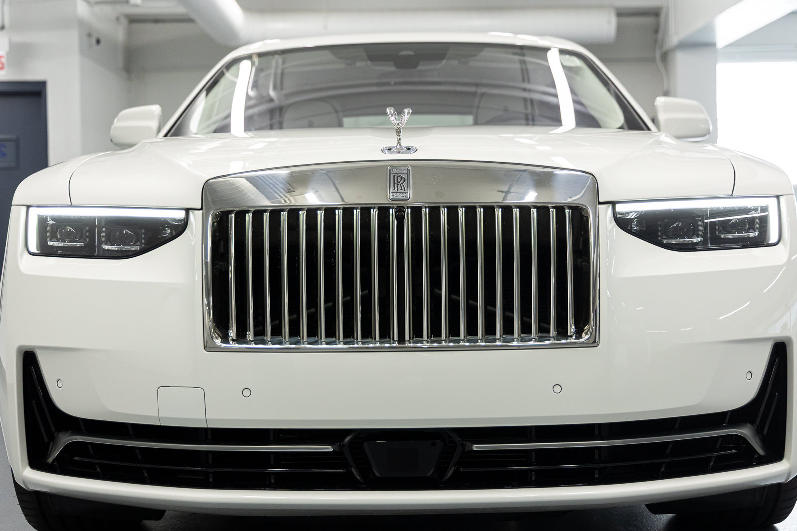 New 2027 Rolls-Royce Ghost Extended Wheelbase AWD/4WD image 12
