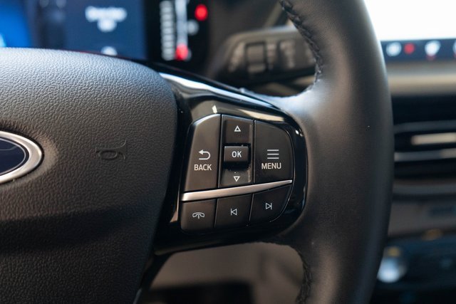 Used 2023 Ford Escape SE image 23