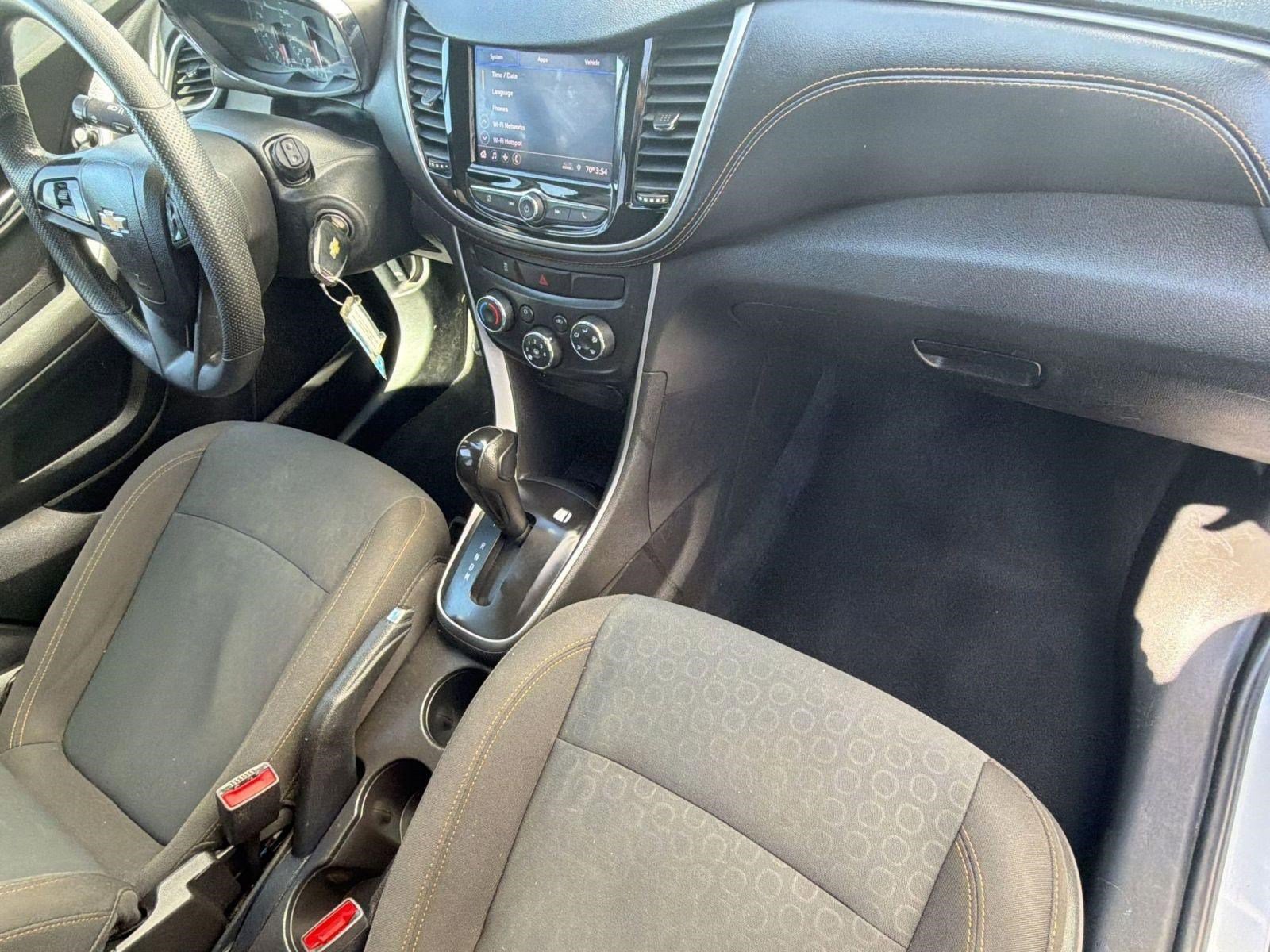 Used 2020 Chevrolet Trax LS w/ Tint and Cruise Package FWD image 34