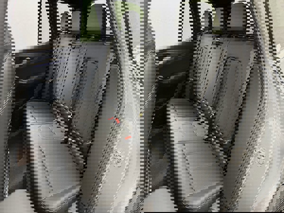 Used 2024 BMW X3 xDrive30i image 30