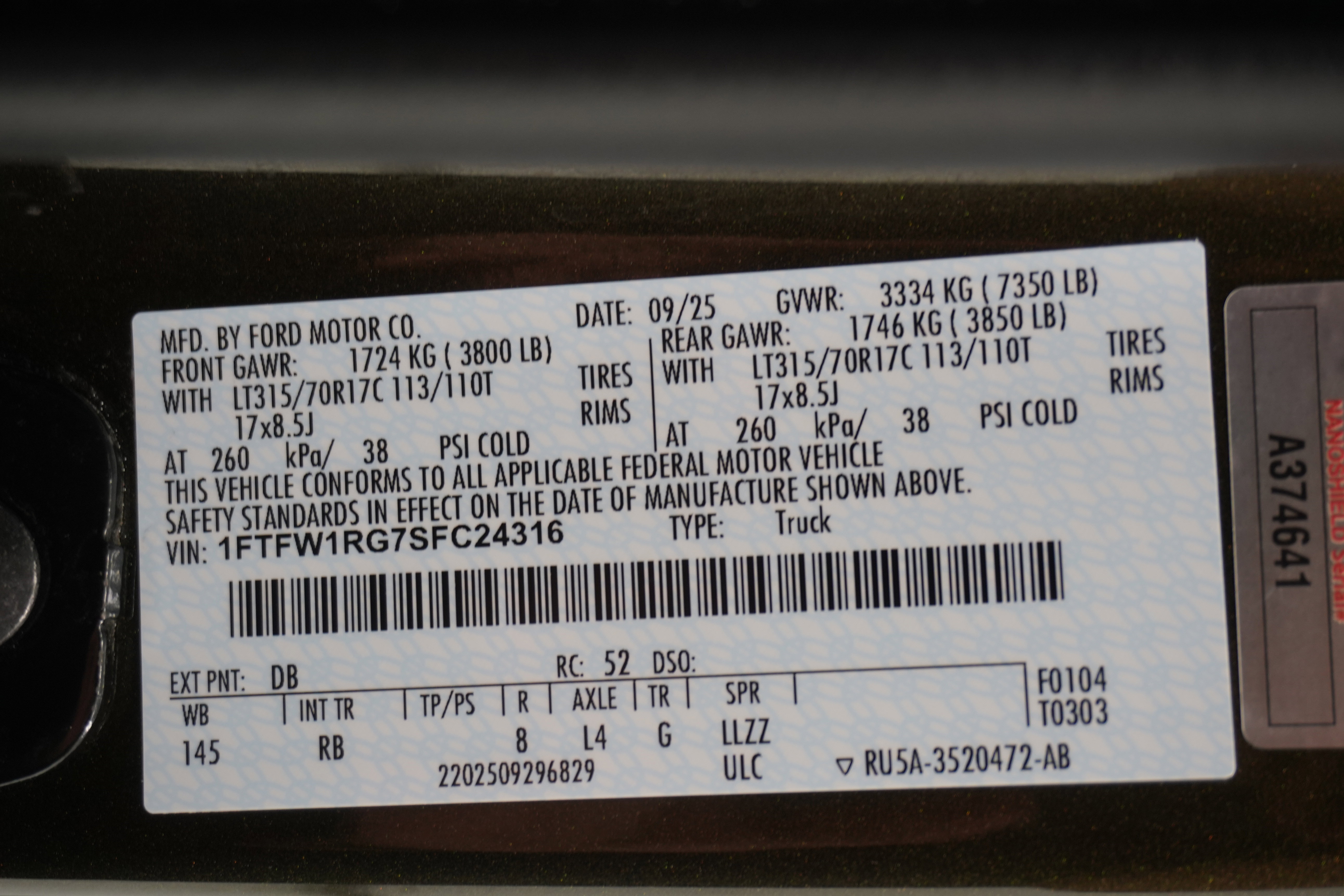 Used 2025 Ford F150 Raptor image 37