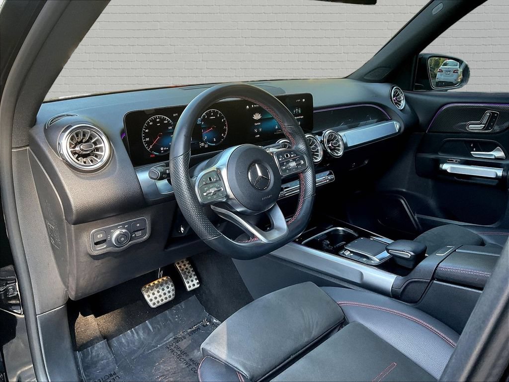 Used 2023 Mercedes-Benz GLB 250 image 14